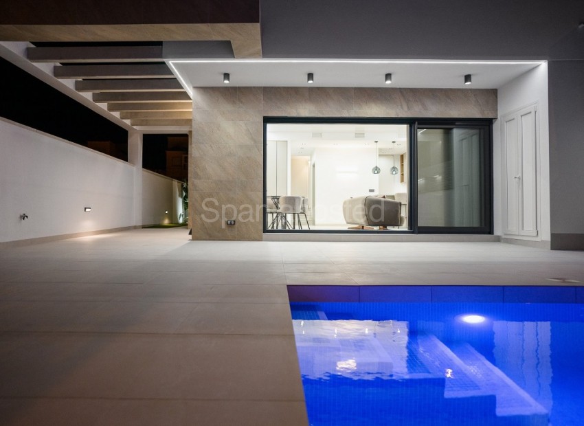New Build - Villa -
San Miguel de Salinas - Villamartin