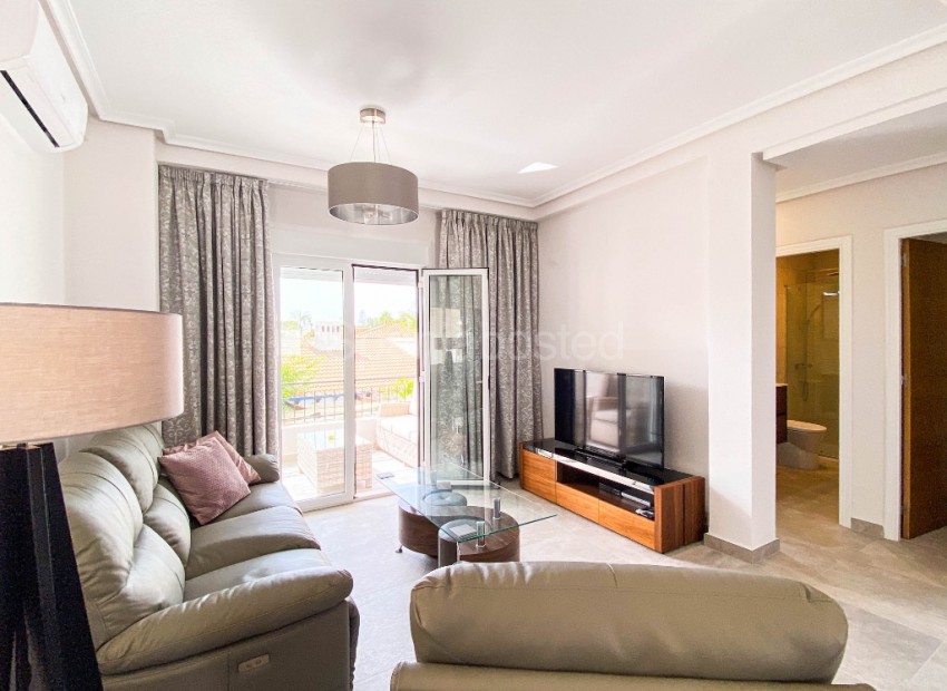 Alquiler a corto plazo - Apartamento -
Punta Prima - Cala Dorada