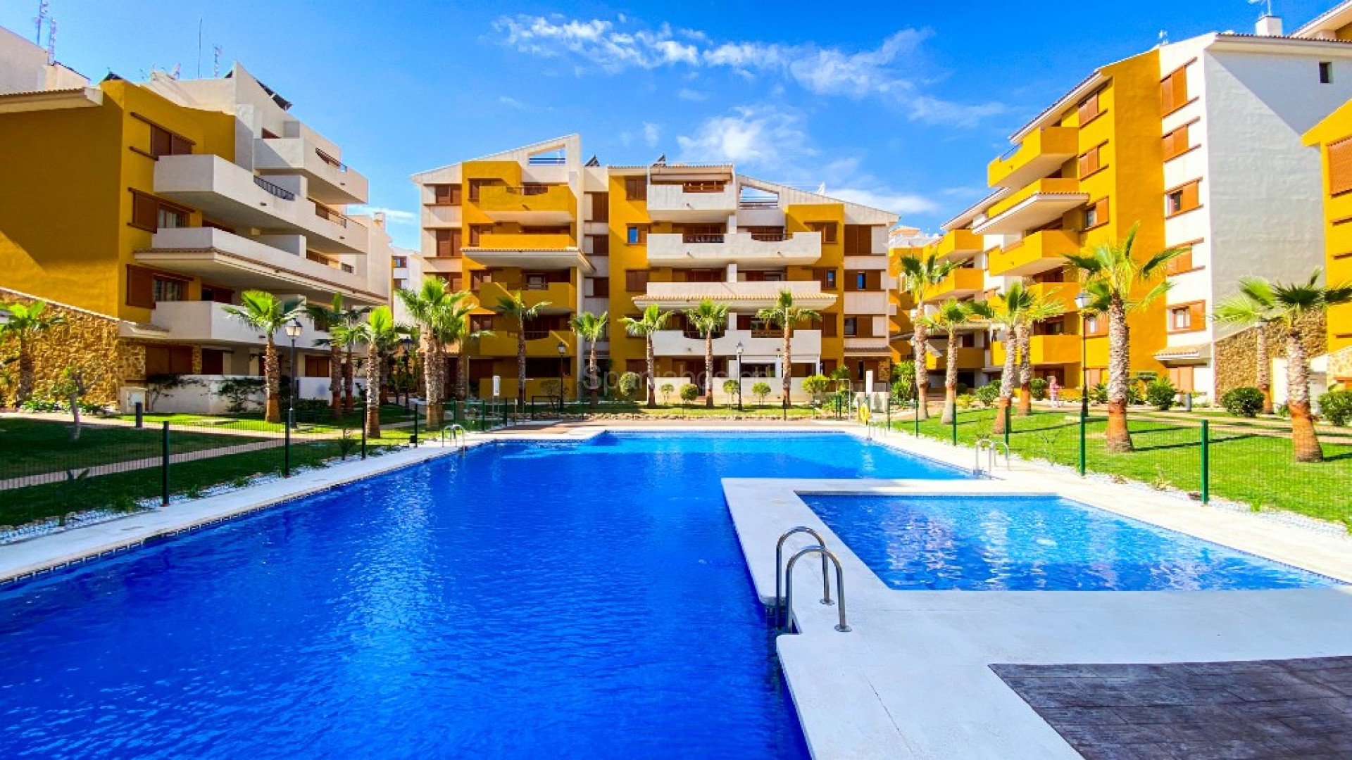 Alquiler a corto plazo - Apartamento -
Punta Prima