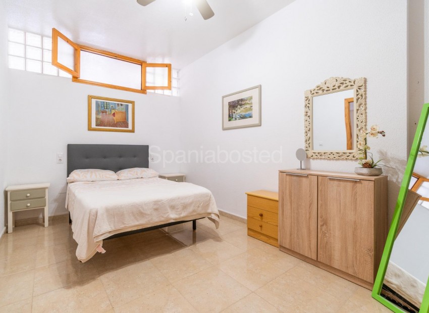 Alquiler a largo plazo - Apartamento -
Orihuela Costa - Playa Flamenca