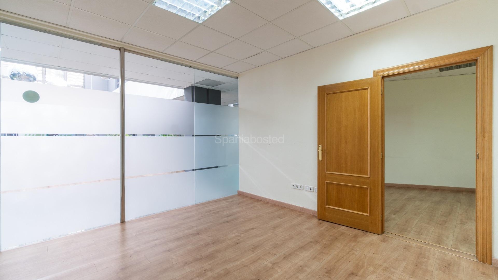 Alquiler a largo plazo - Local comercial -
Orihuela Costa - Playa Flamenca