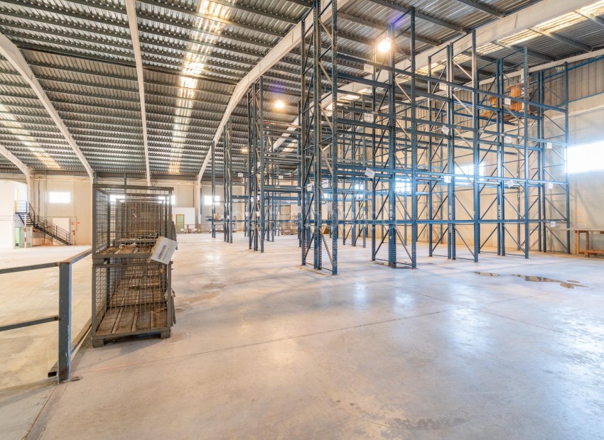 Alquiler a largo plazo - Nave industrial -
Pilar de la Horadada - Polígono industrial Cañada de Práez