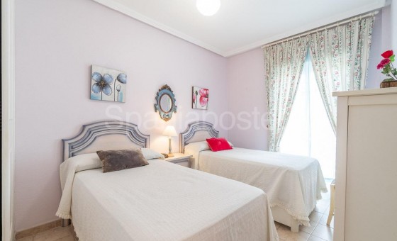 Apartamento - Segunda mano - Orihuela Costa - La Zenia