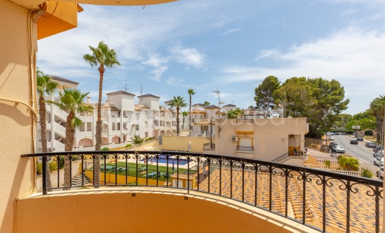 Apartamento - Segunda mano - Orihuela - Villamartin