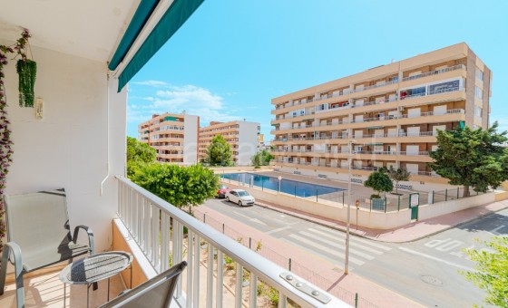 Apartamento - Segunda mano - Punta Prima -
                Punta Prima
