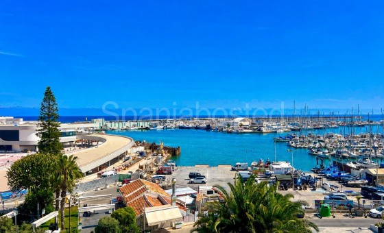 Apartamento - Segunda mano - Torrevieja - Centro - Muelle Pesquero