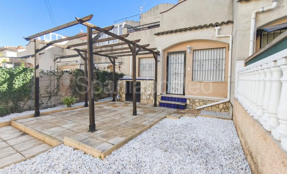 Apartamento - Segunda mano - Torrevieja - Torrevieja