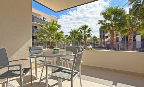 Apartment - Resale - Los Altos - Los Altos
