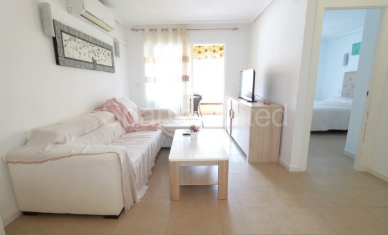 Apartment - Resale - Torrevieja - ES-13136