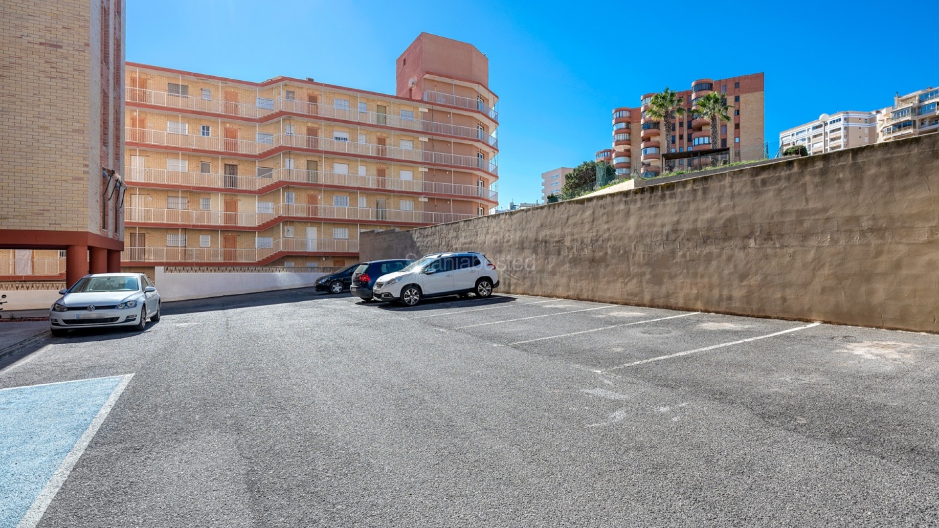 Bruktbolig - Leilighet -
Arenales del Sol - Segunda linea playa