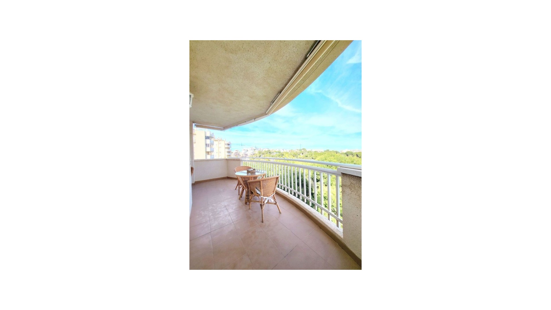 Bruktbolig - Leilighet -
Dehesa de Campoamor - Campoamor