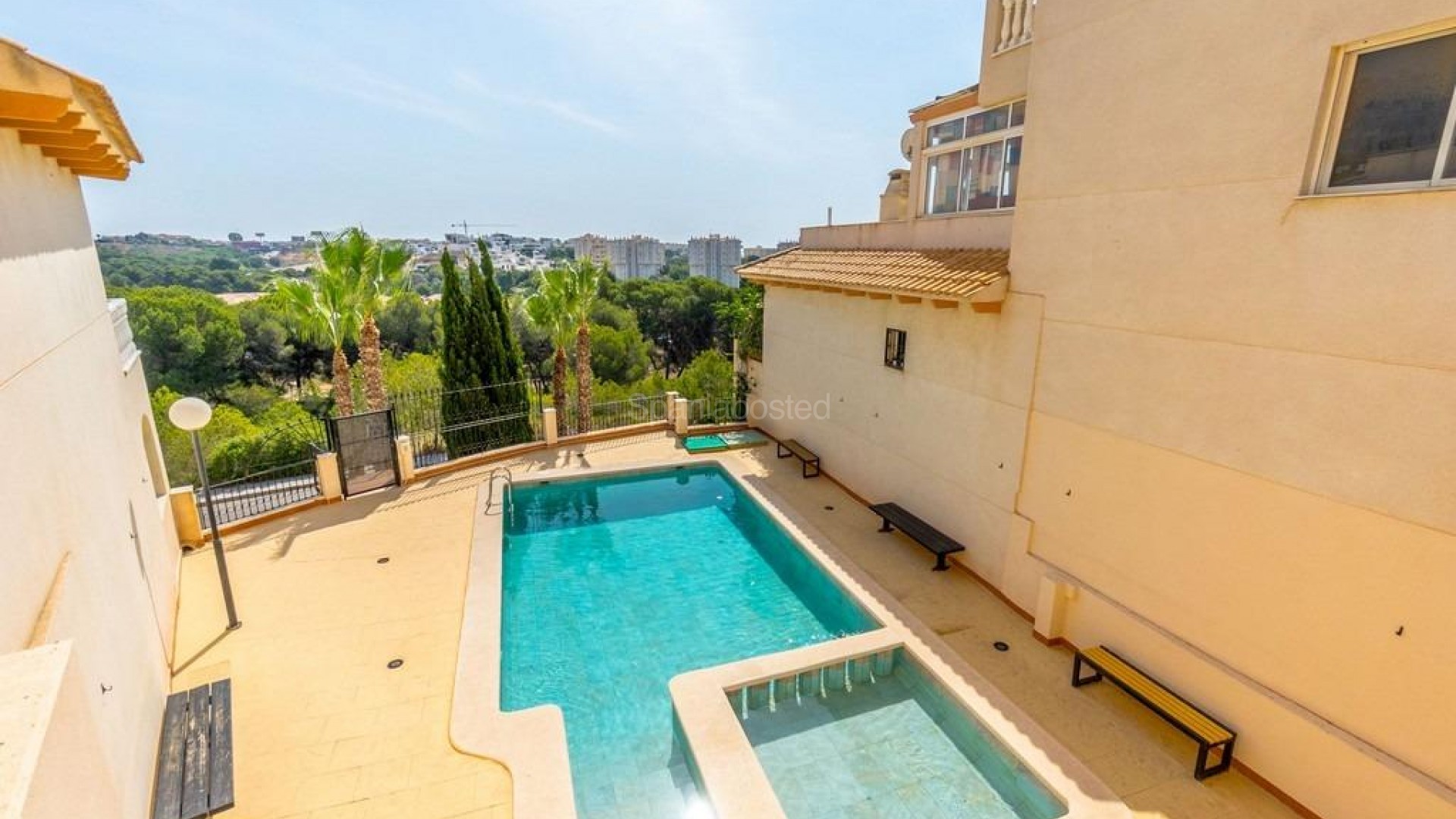 Bruktbolig - Leilighet -
Orihuela Costa - Campoamor