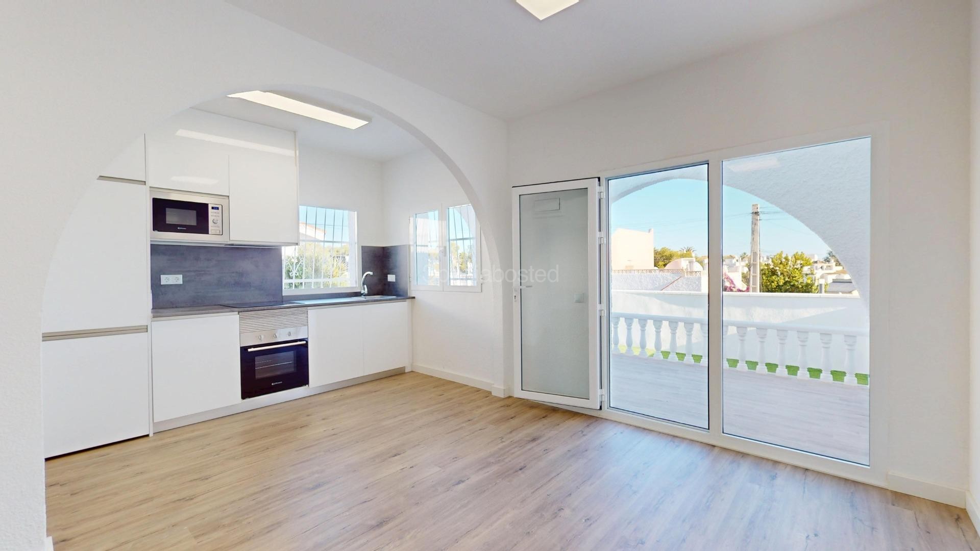 Bruktbolig - Leilighet -
San Miguel de Salinas - BLUE LAGOON