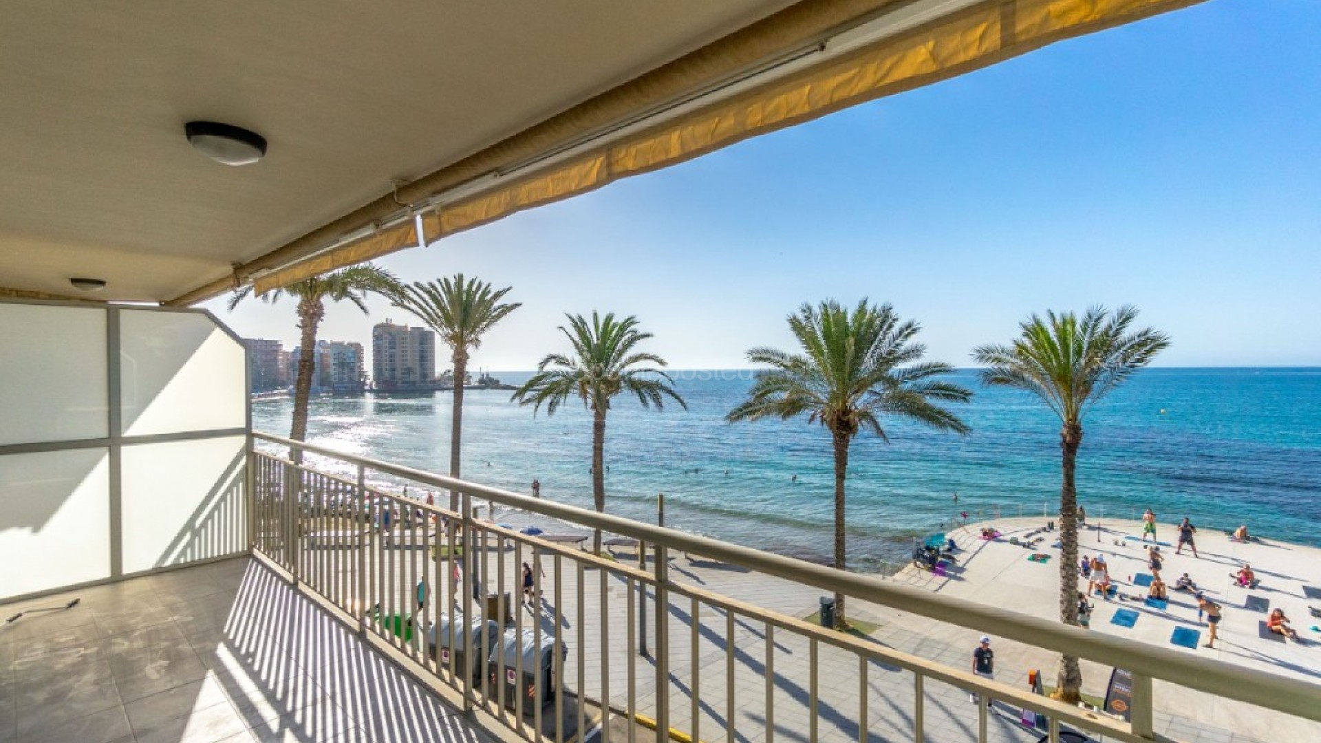 Bruktbolig - Leilighet -
Torrevieja