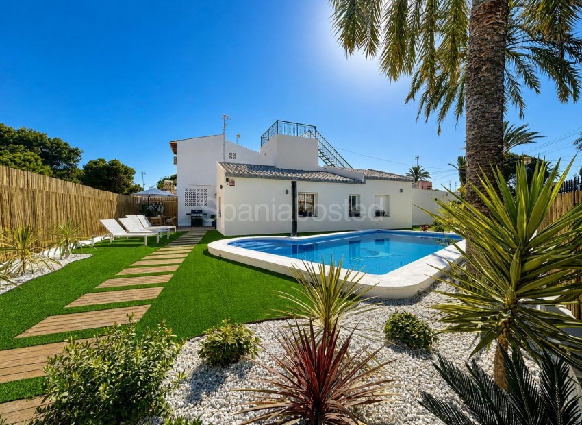 Bruktbolig -  -
Orihuela Costa - Punta Prima