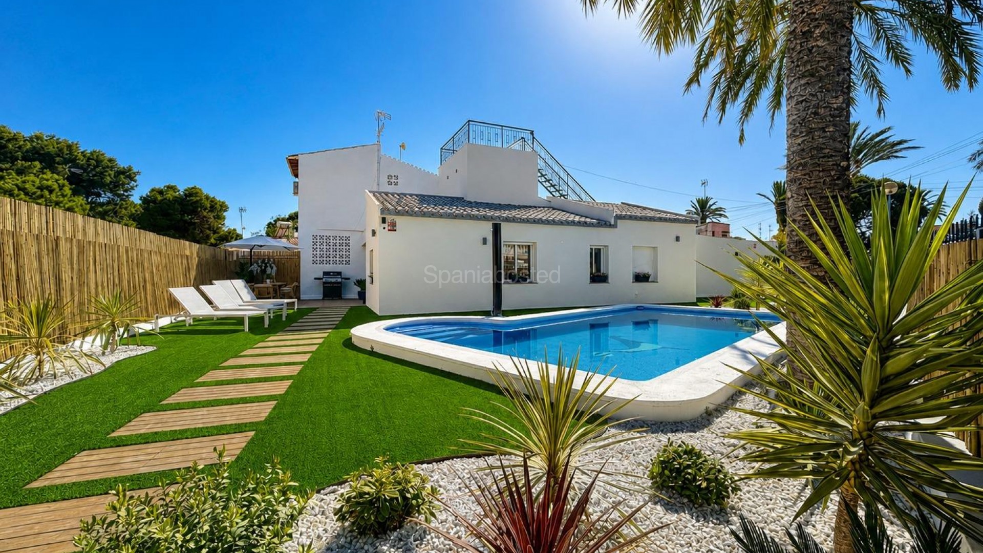Bruktbolig -  -
Orihuela Costa - Punta Prima