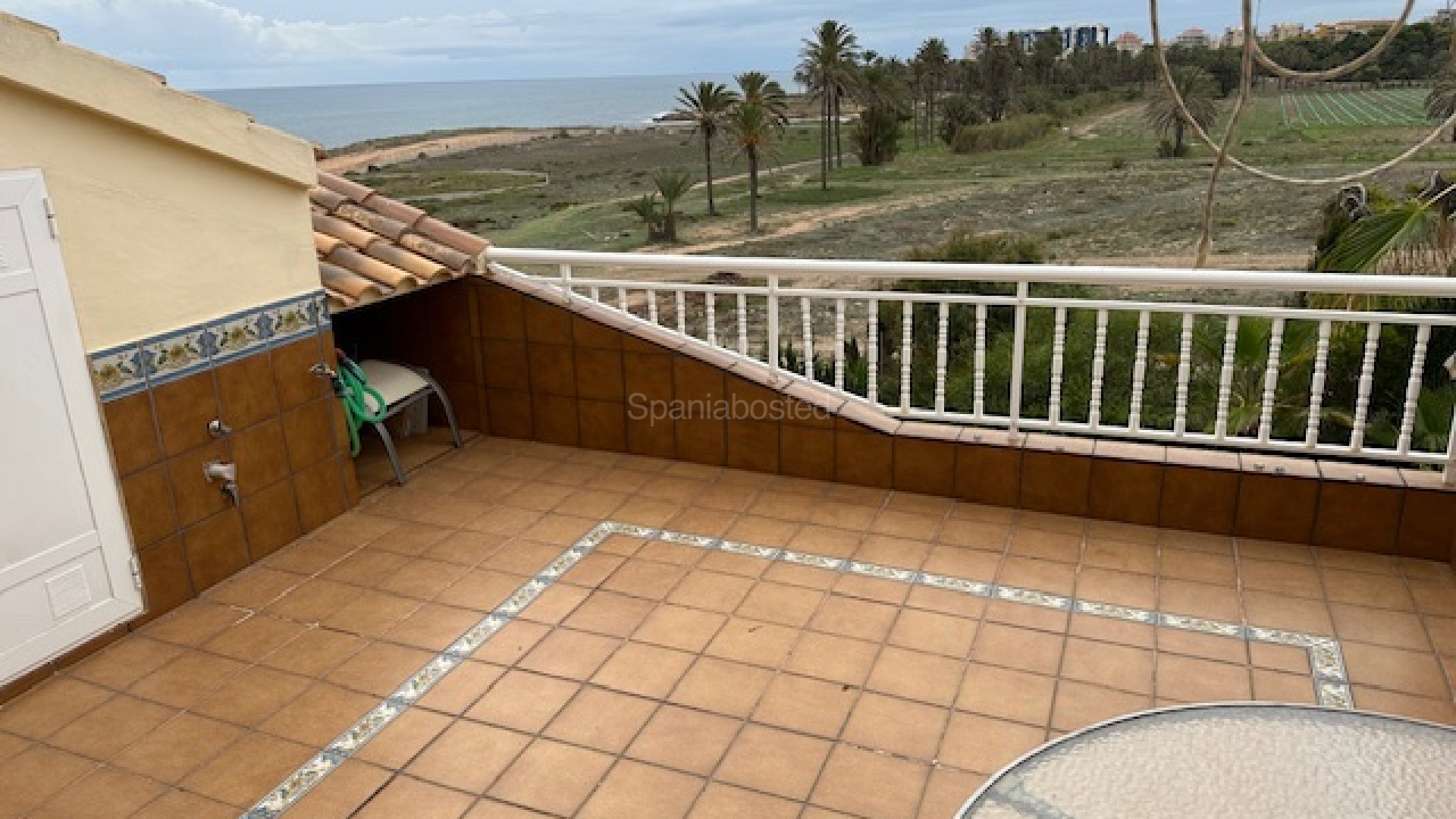 Bruktbolig - Rekkehus -
Algorfa - La Finca