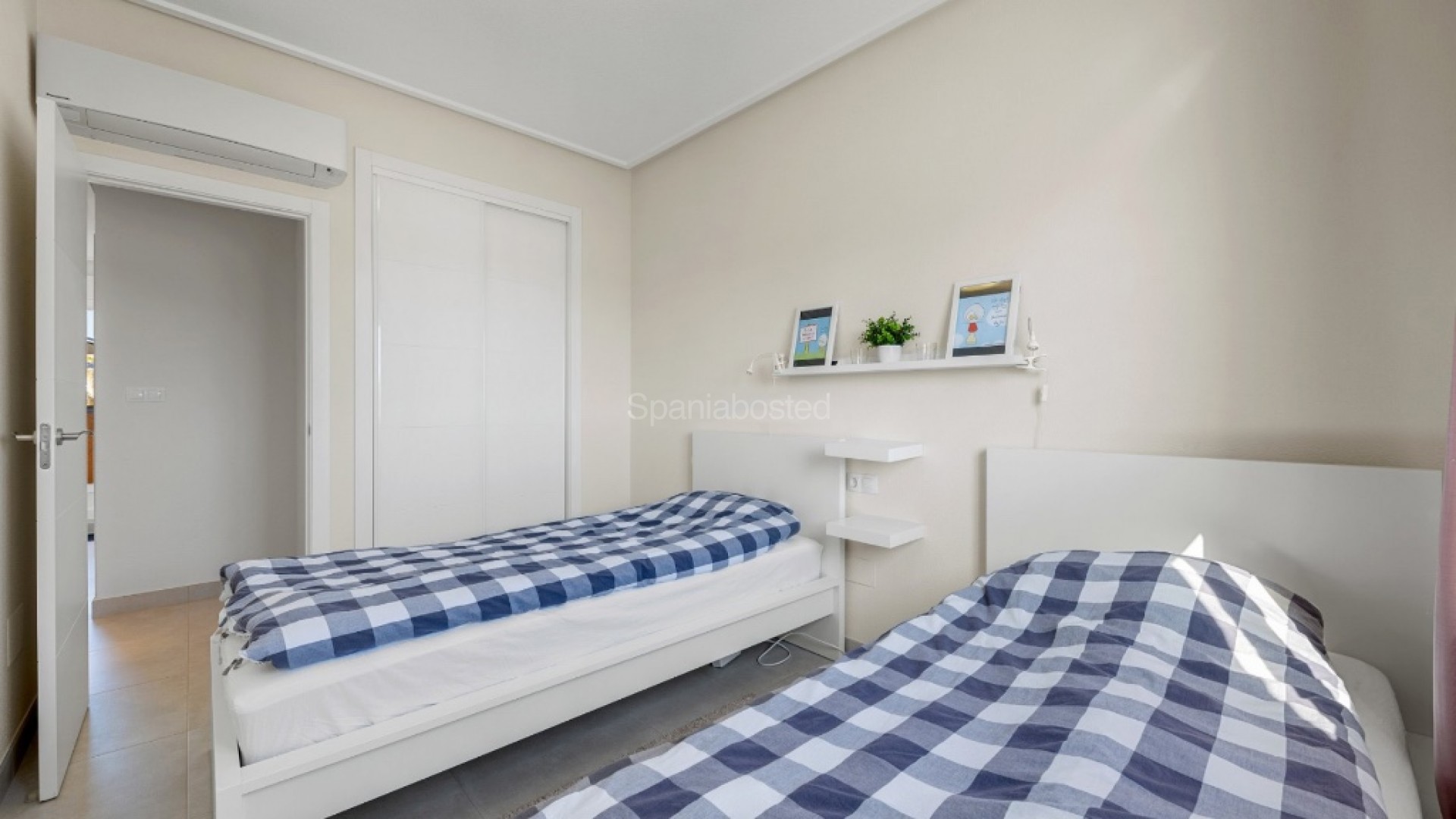 Bruktbolig - Rekkehus -
Cabo Roig - Lomas de Cabo Roig