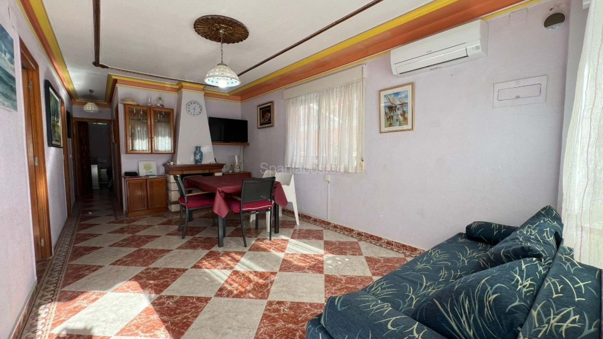 Bruktbolig - Rekkehus -
La Mata