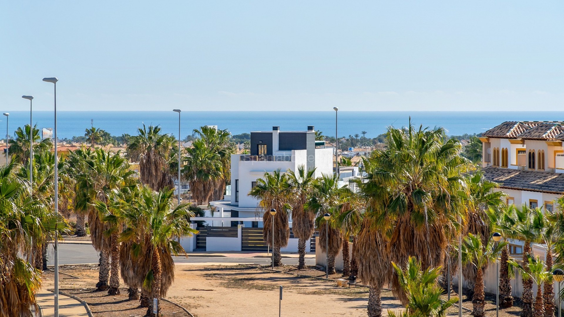 Bruktbolig - Rekkehus -
Lomas de Cabo Roig