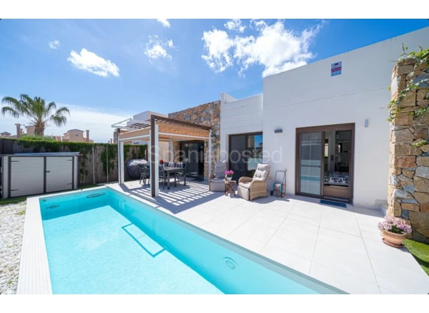 Bruktbolig - Rekkehus -
Orihuela Costa - Lomas de Cabo Roig