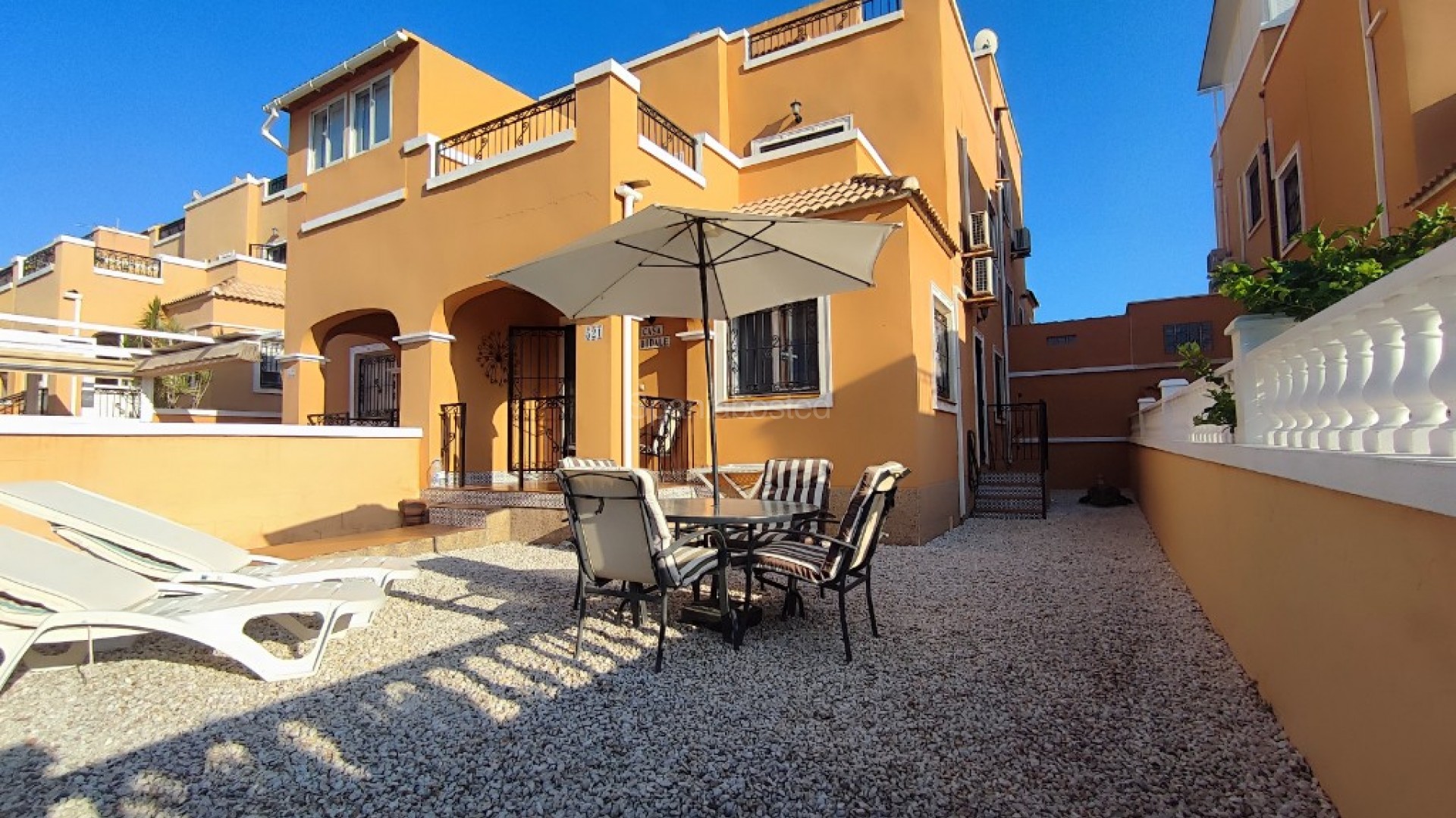 Bruktbolig - Rekkehus -
Orihuela Costa - Los Altos