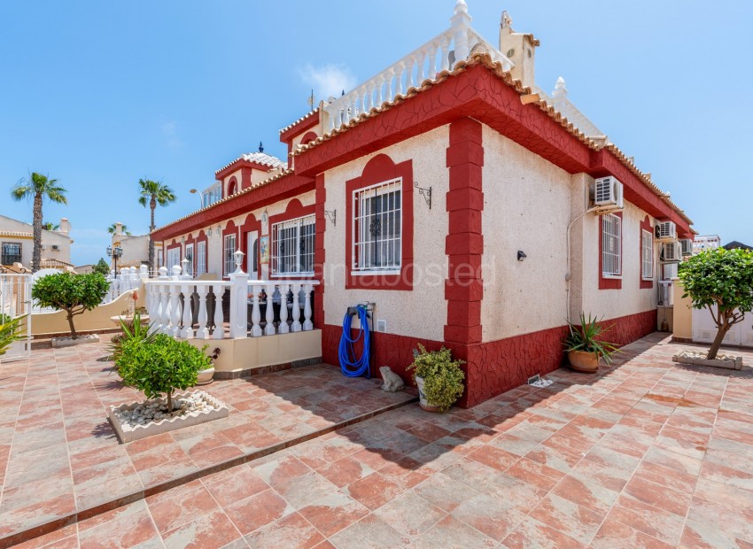 Bruktbolig - Rekkehus -
Orihuela Costa - Playa Flamenca