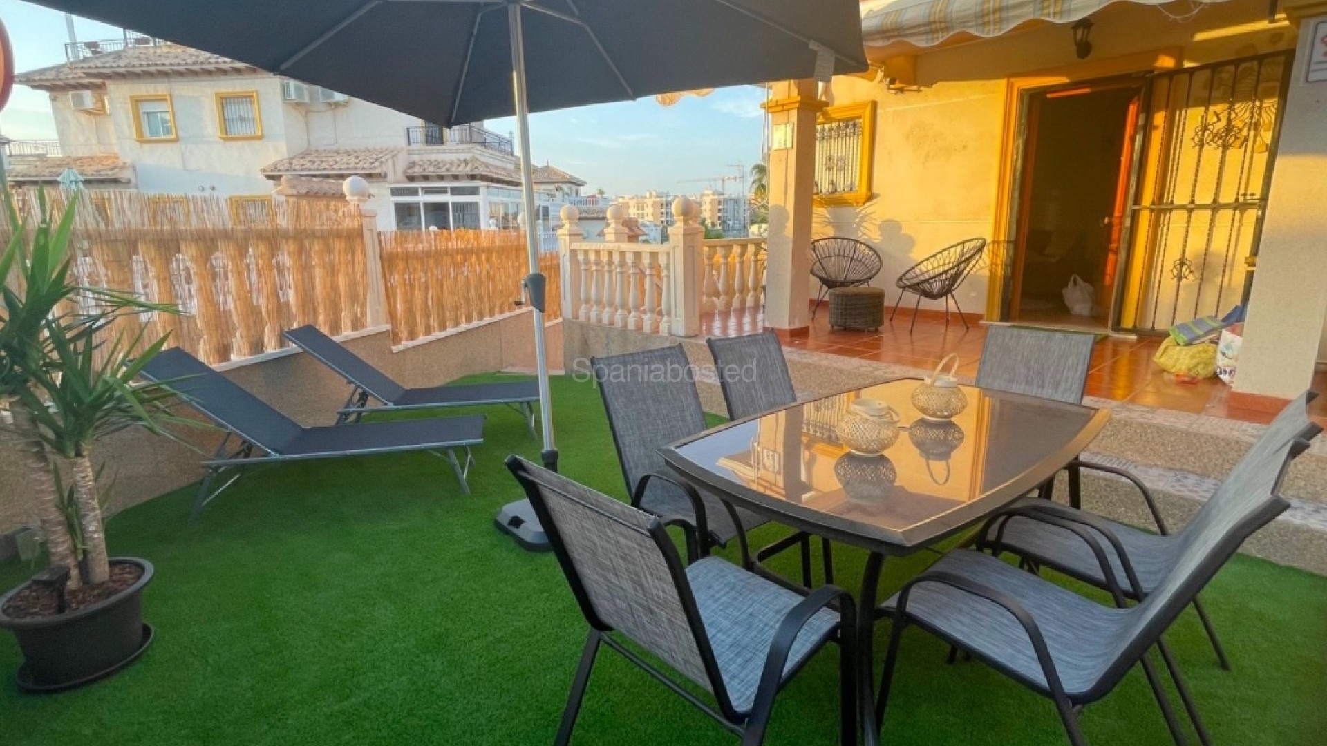 Bruktbolig - Rekkehus -
Orihuela Costa - Villamartin