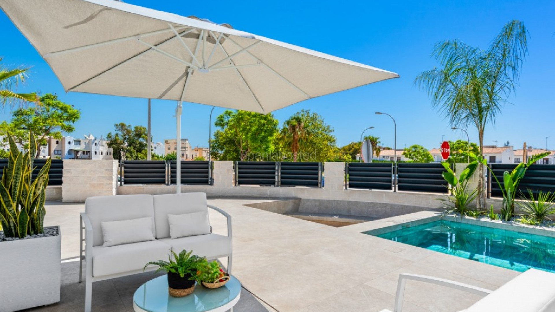 Bruktbolig - Villa -
Alicante - El Campello