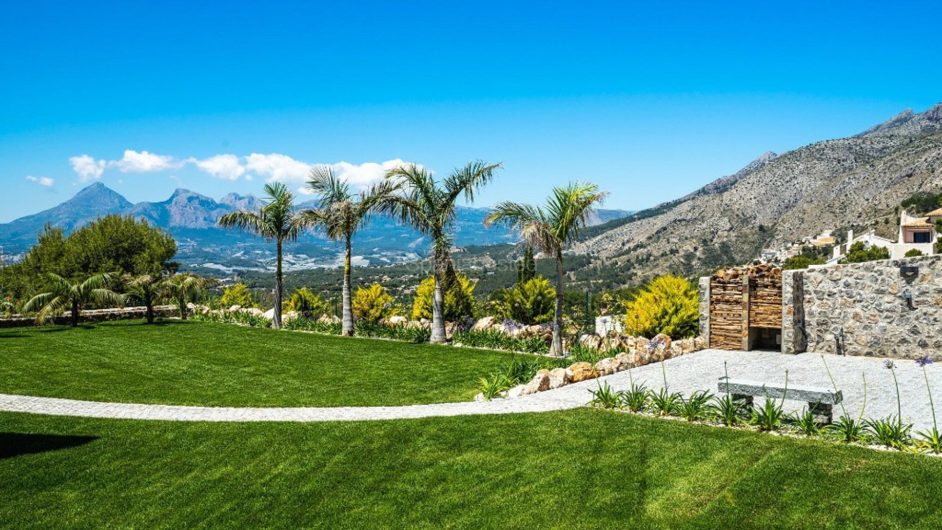 Bruktbolig - Villa -
Altea