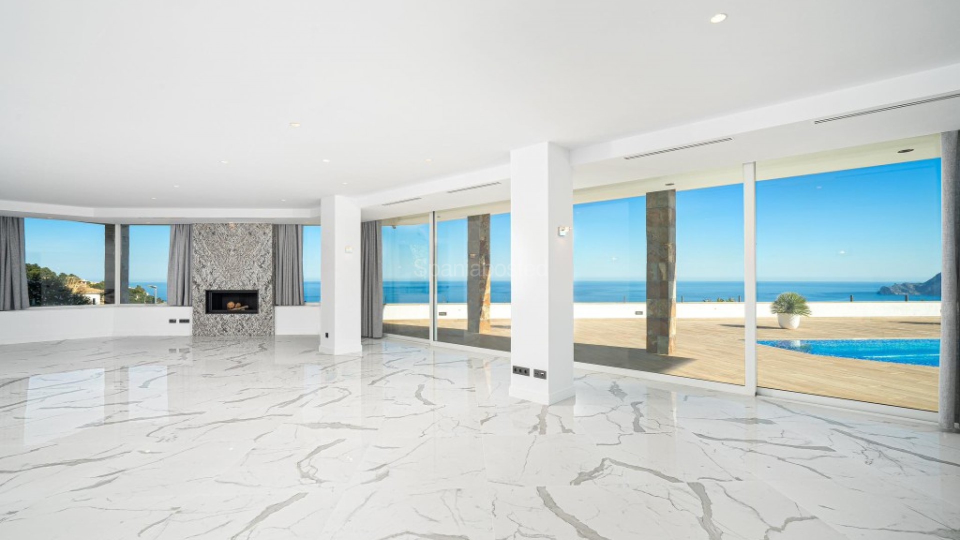 Bruktbolig - Villa -
Altea