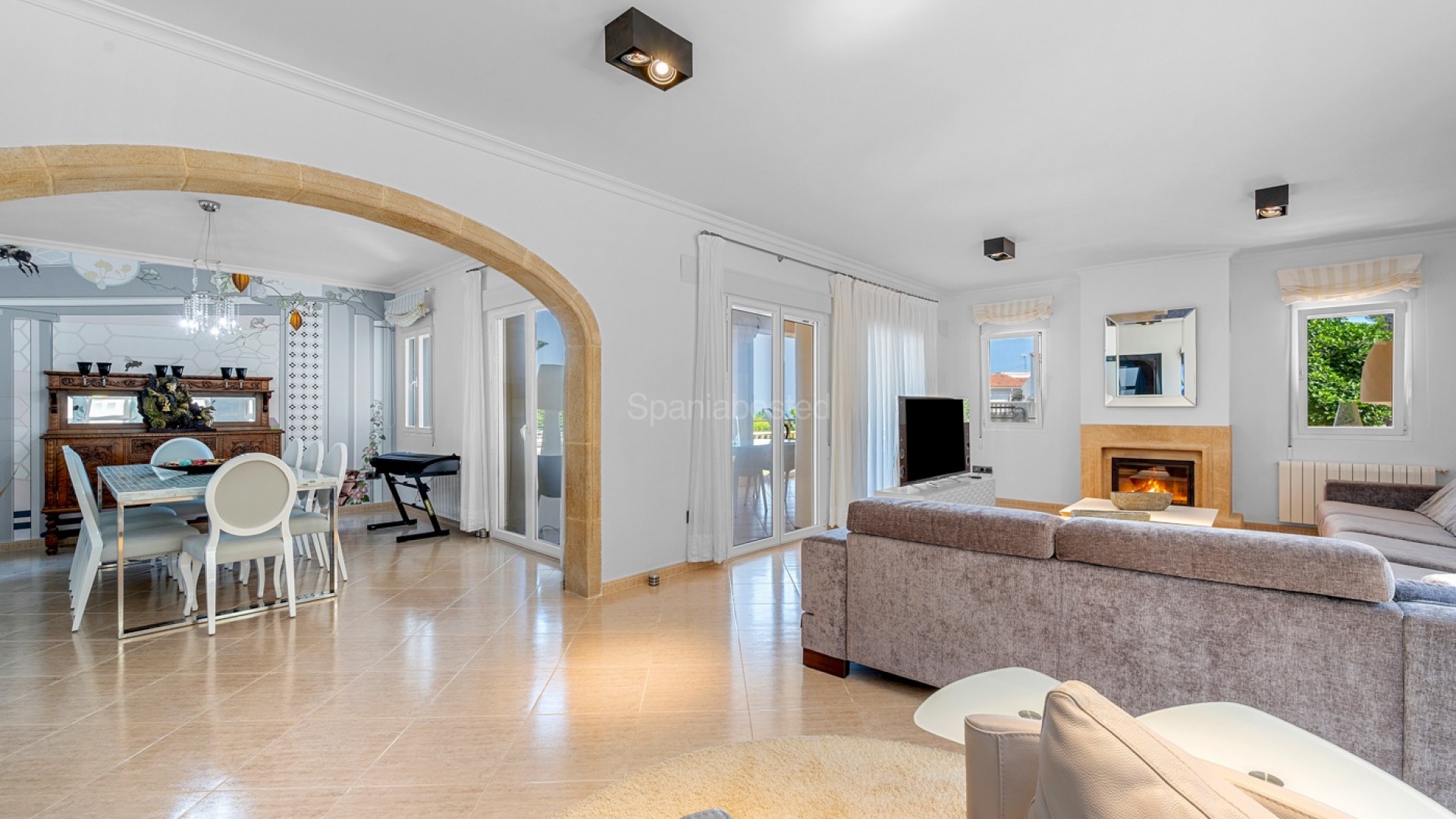 Bruktbolig - Villa -
Benissa