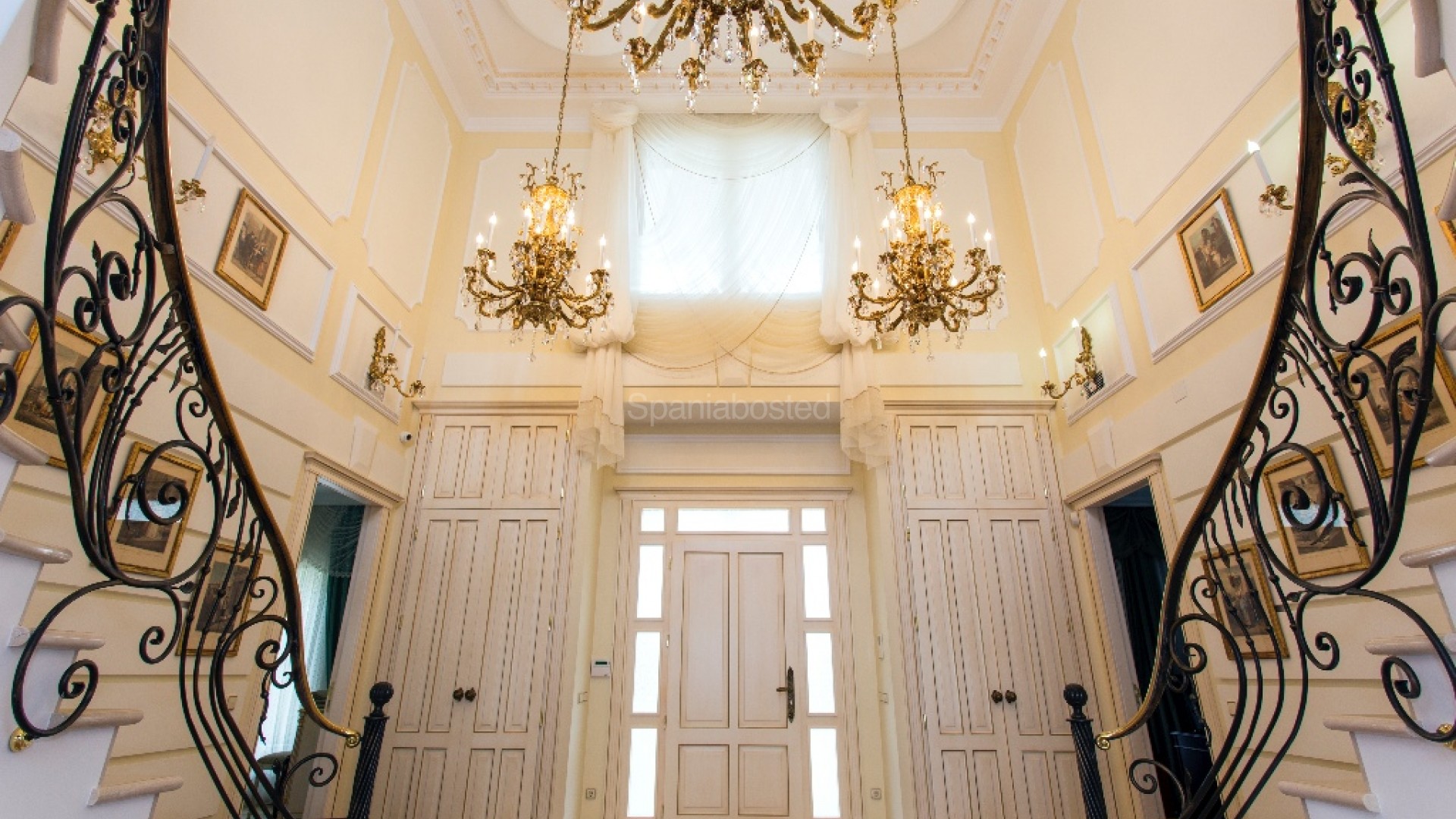 Bruktbolig - Villa -
Cabo Roig