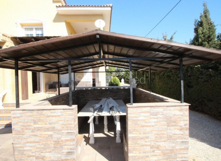 Bruktbolig - Villa -
Cabo Roig