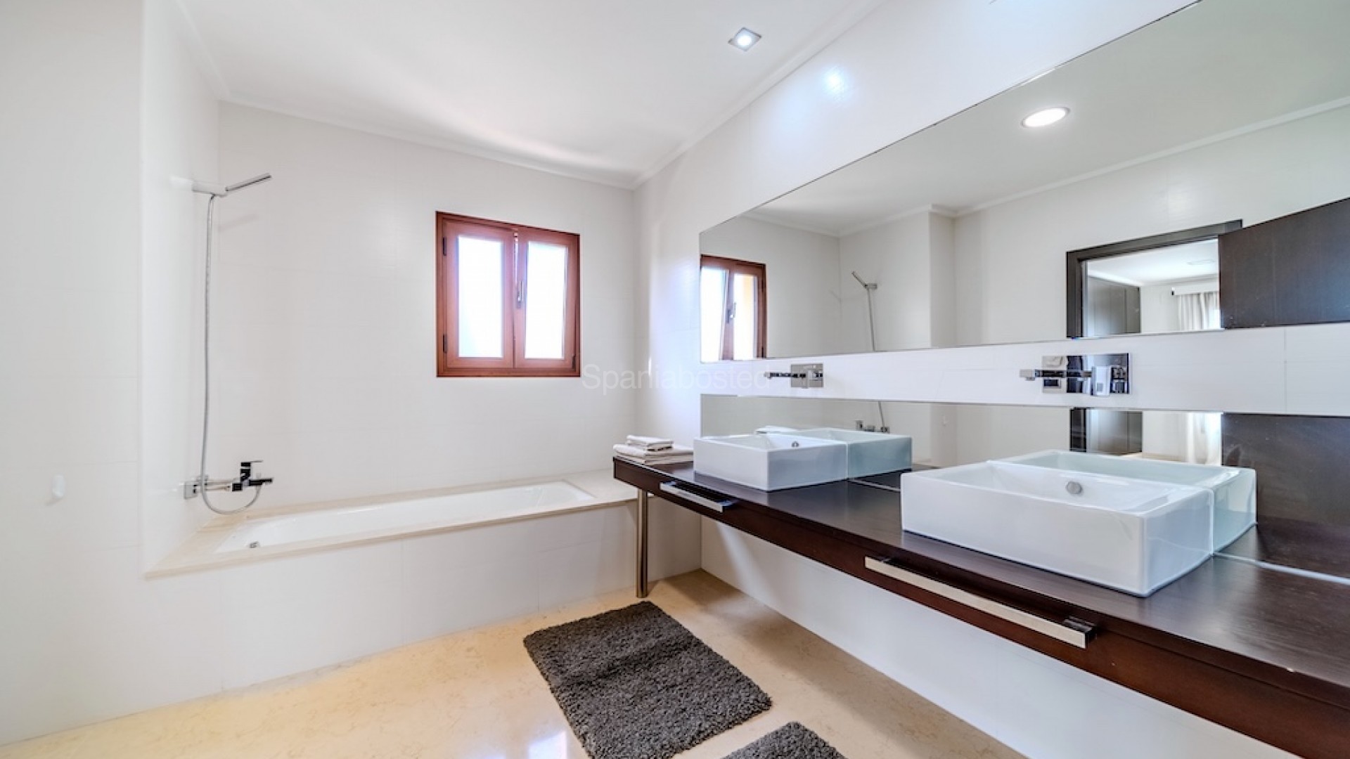 Bruktbolig - Villa -
Cabo Roig