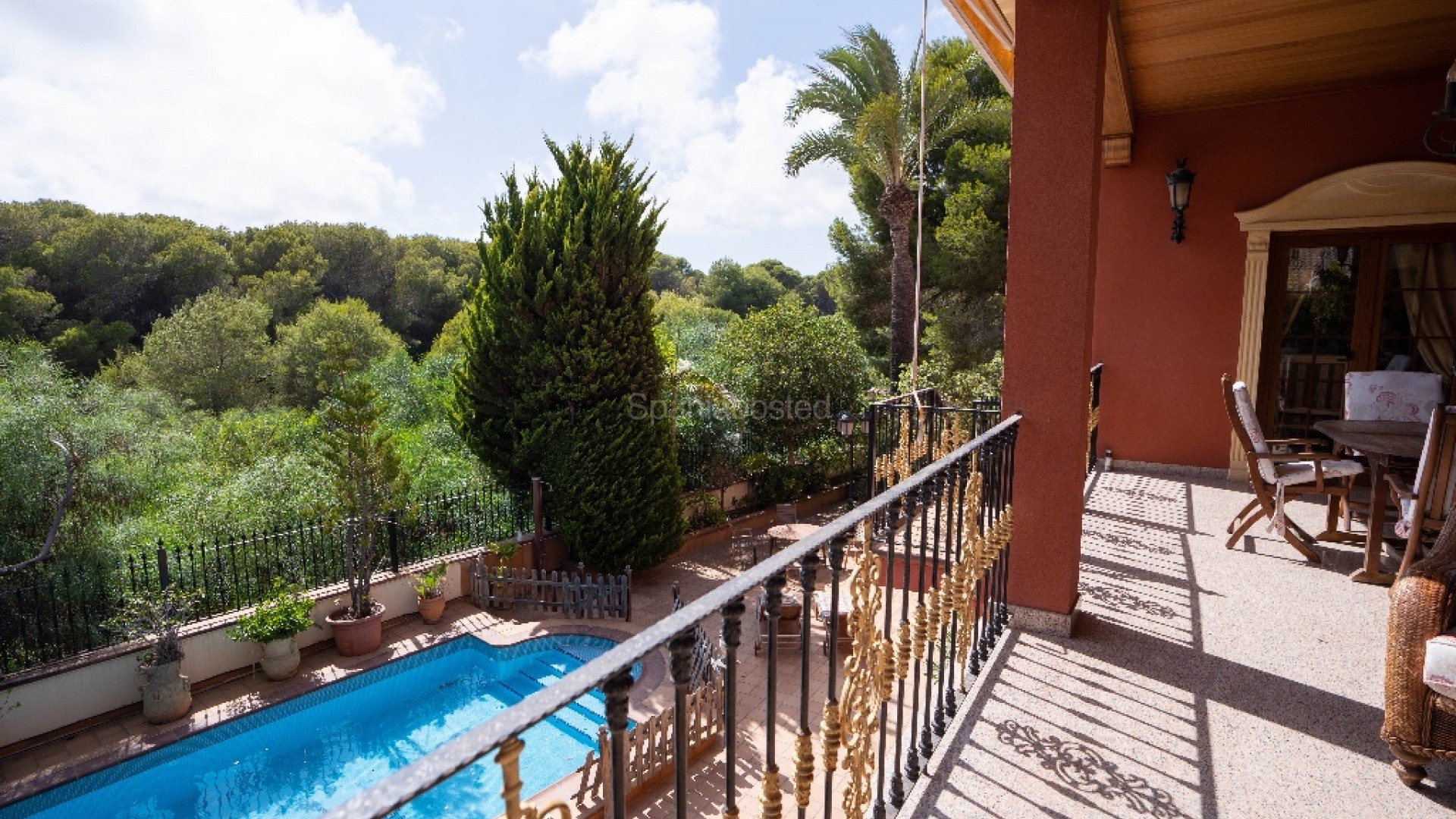 Bruktbolig - Villa -
Campoamor