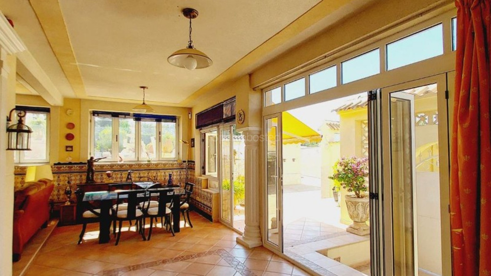 Bruktbolig - Villa -
Campoamor