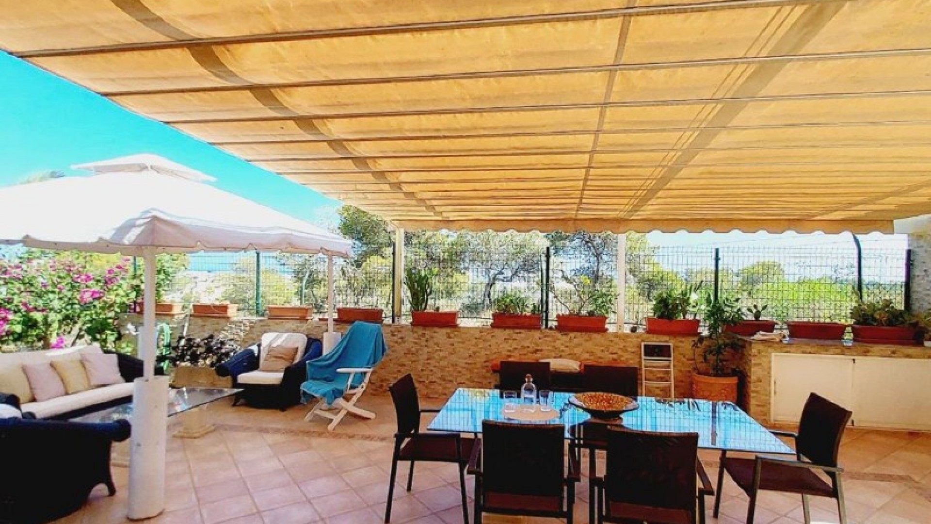 Bruktbolig - Villa -
Campoamor