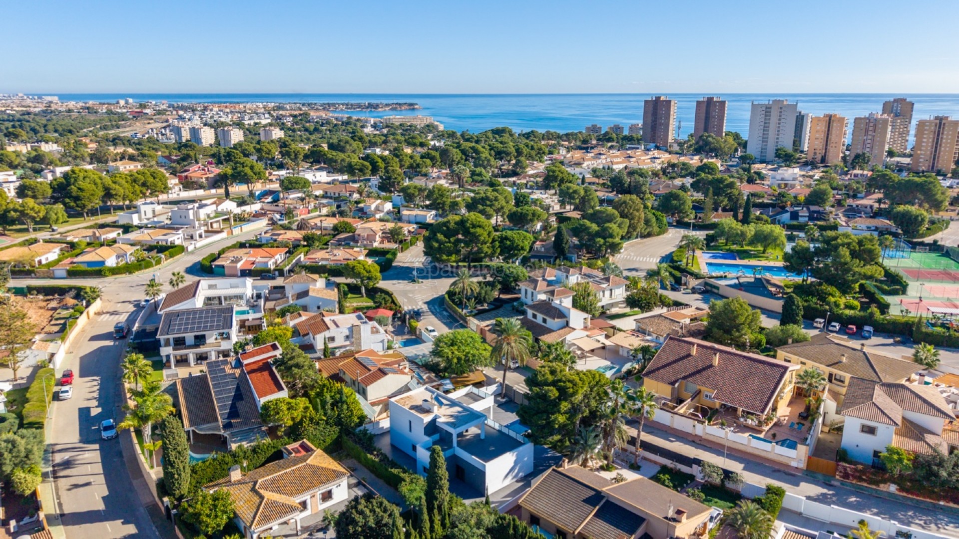 Bruktbolig - Villa -
Campoamor