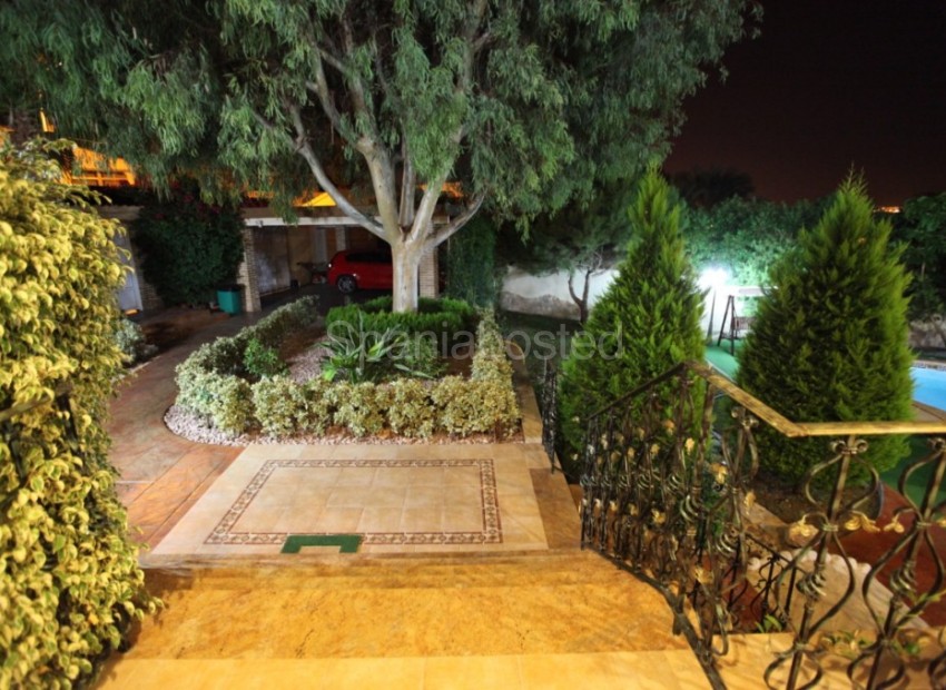 Bruktbolig - Villa -
Ciudad Quesada