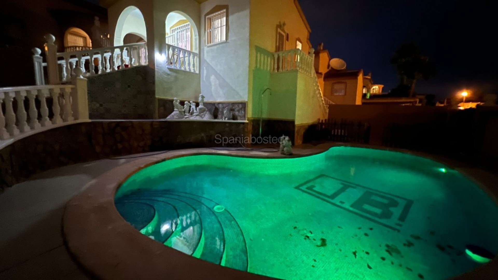 Bruktbolig - Villa -
Ciudad Quesada