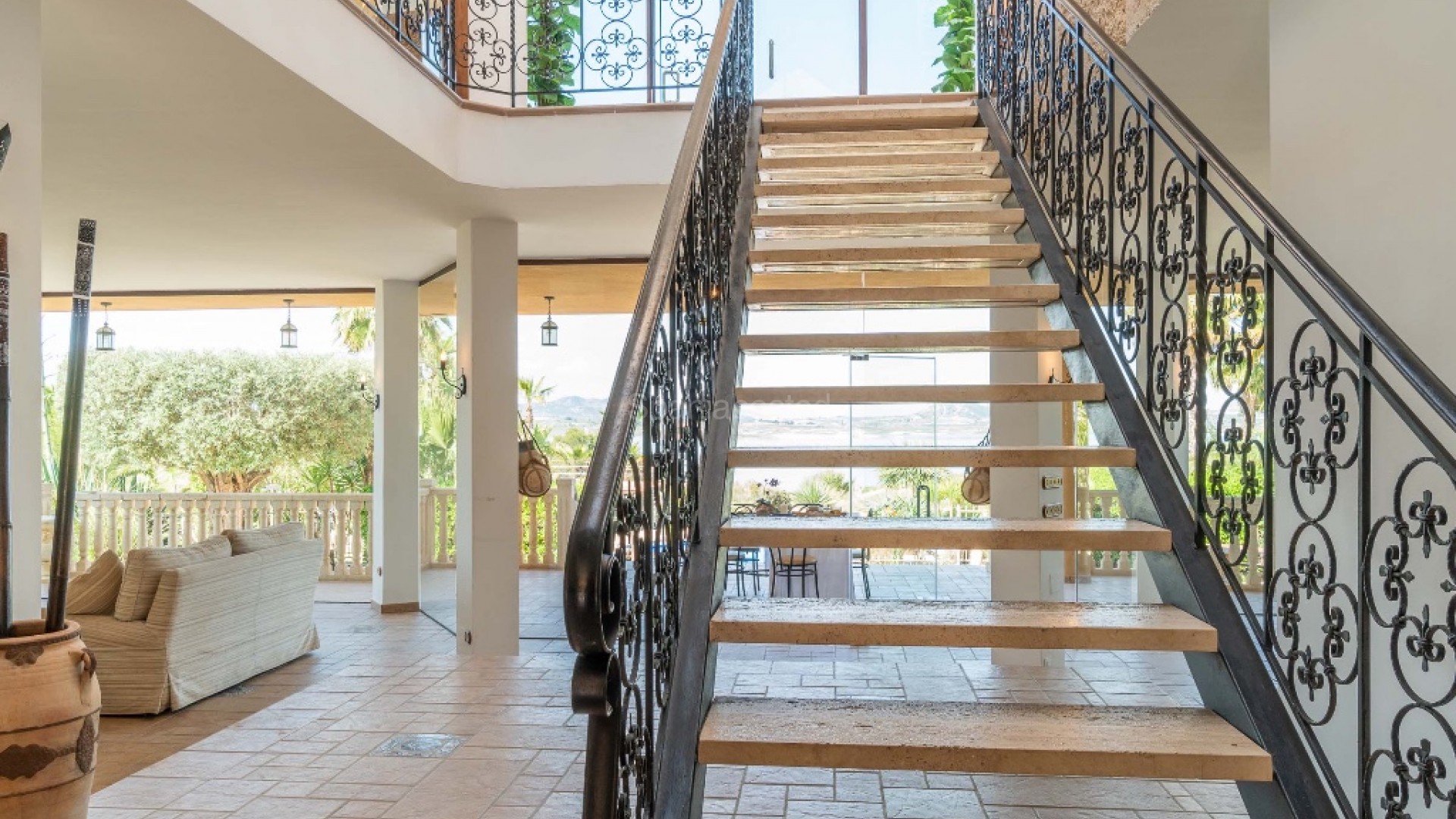 Bruktbolig - Villa -
Costa Blanca - Orihuela Costa