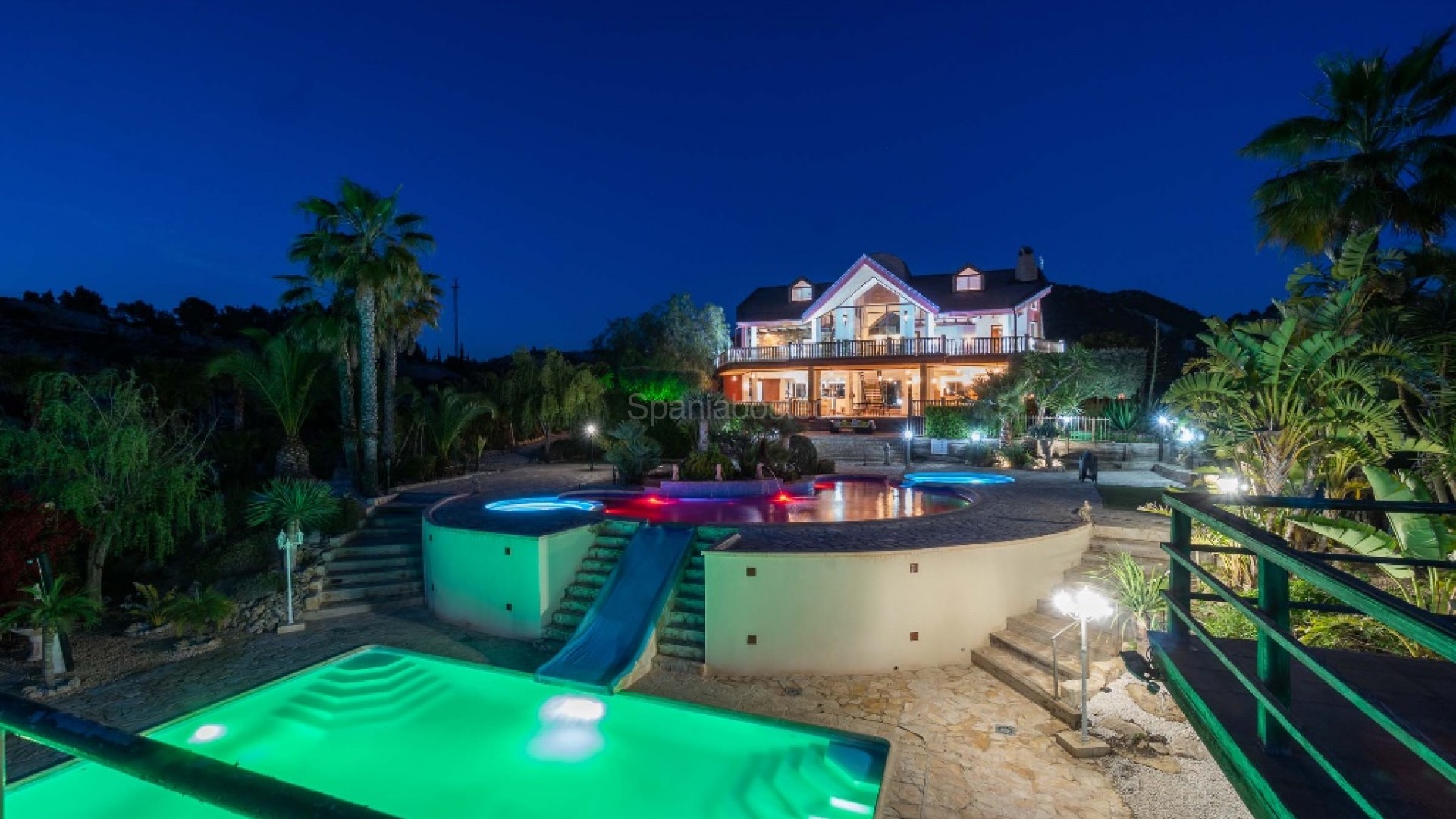 Bruktbolig - Villa -
Costa Blanca - Orihuela Costa