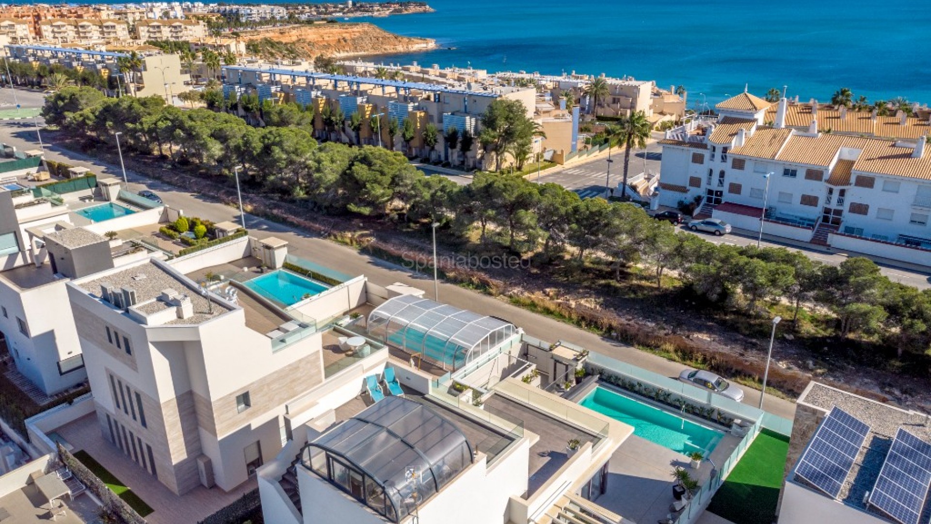 Bruktbolig - Villa -
Dehesa de Campoamor - Campoamor