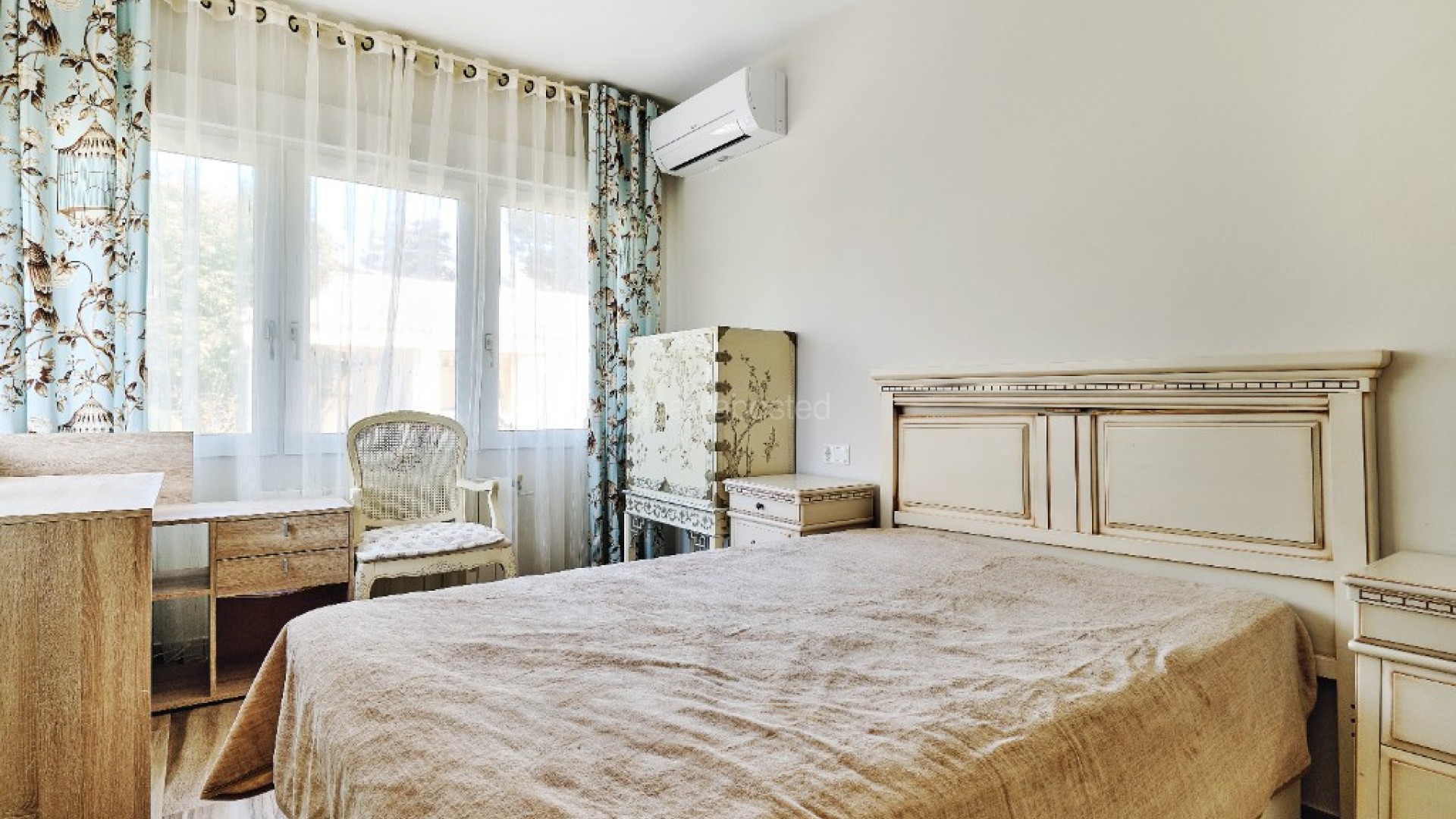 Bruktbolig - Villa -
Dehesa de Campoamor - Campoamor