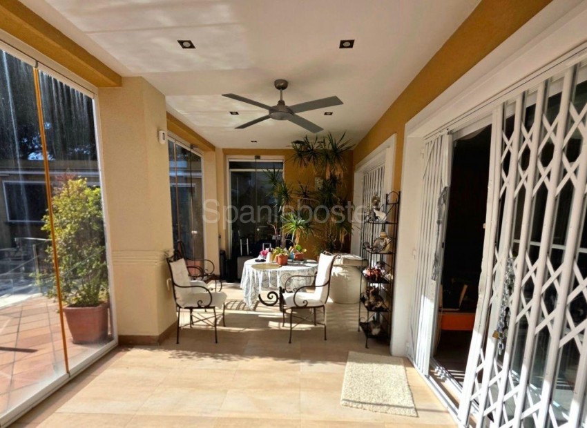Bruktbolig - Villa -
Dehesa de campoamor - Campoamor