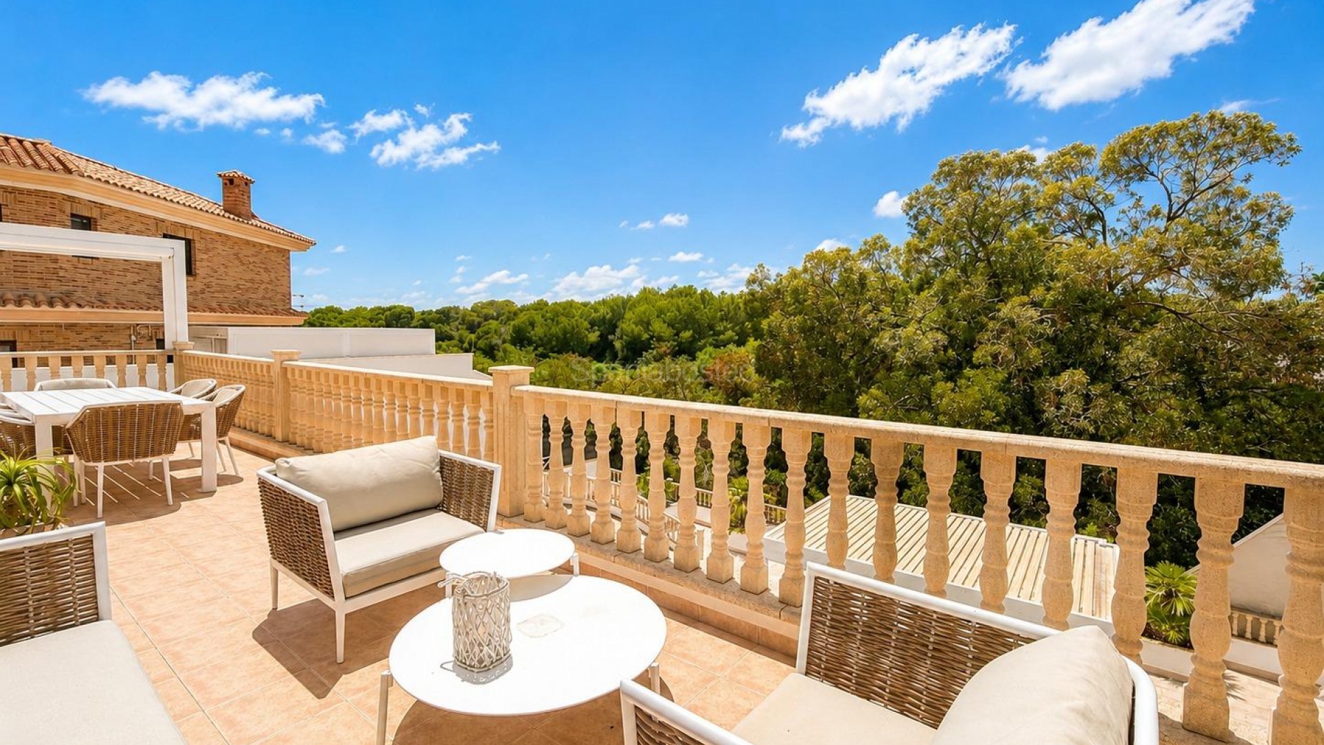 Bruktbolig - Villa -
Dehesa de Campoamor - Campoamor