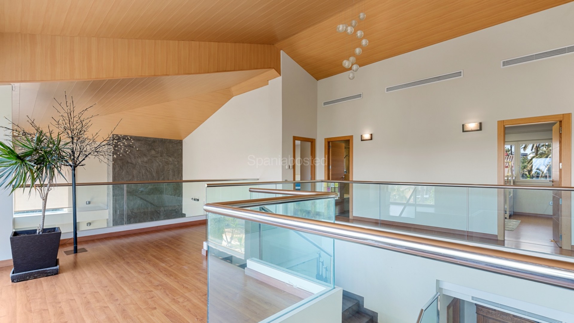 Bruktbolig - Villa -
Elche/Elx