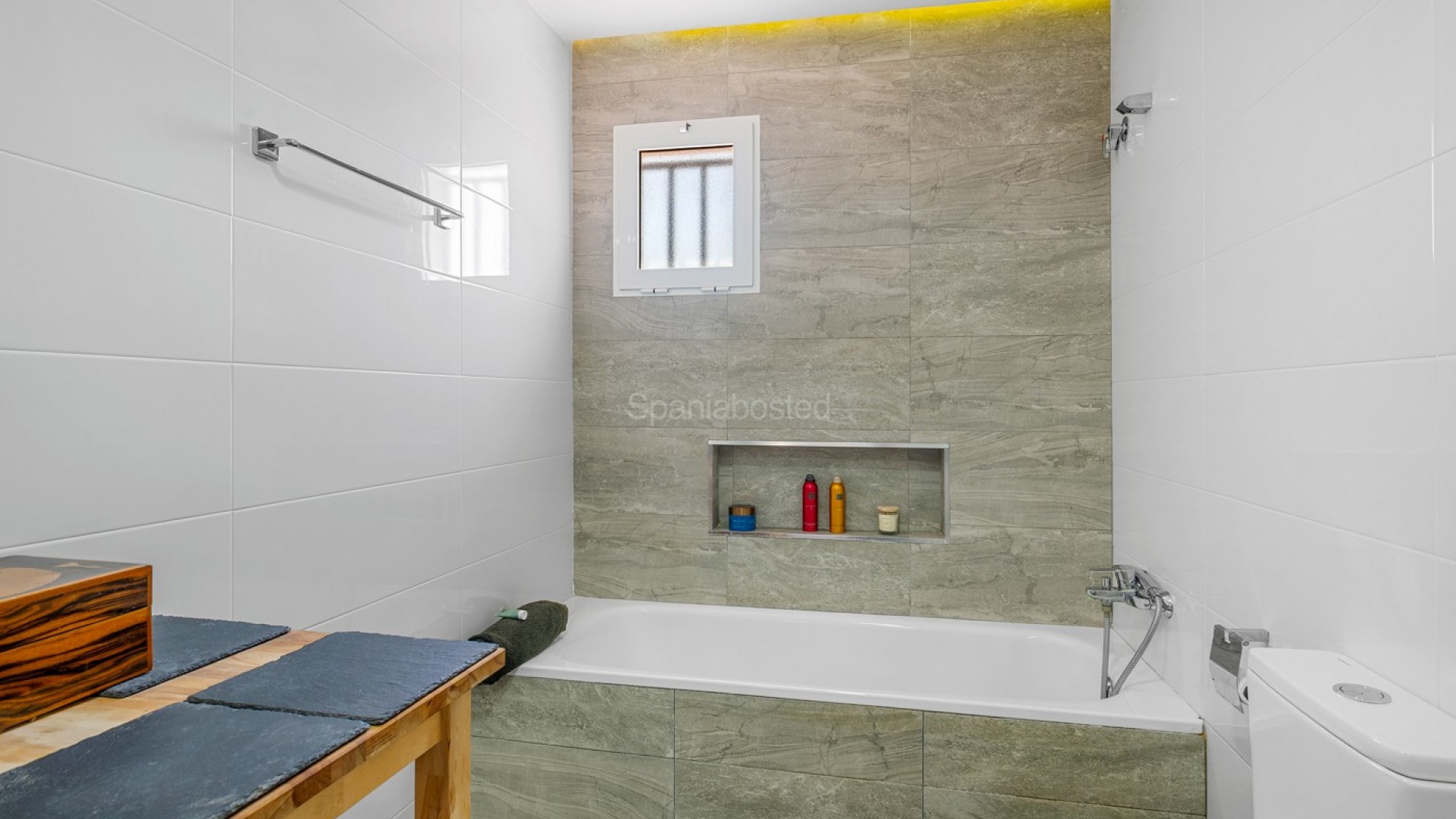 Bruktbolig - Villa -
Elche/Elx