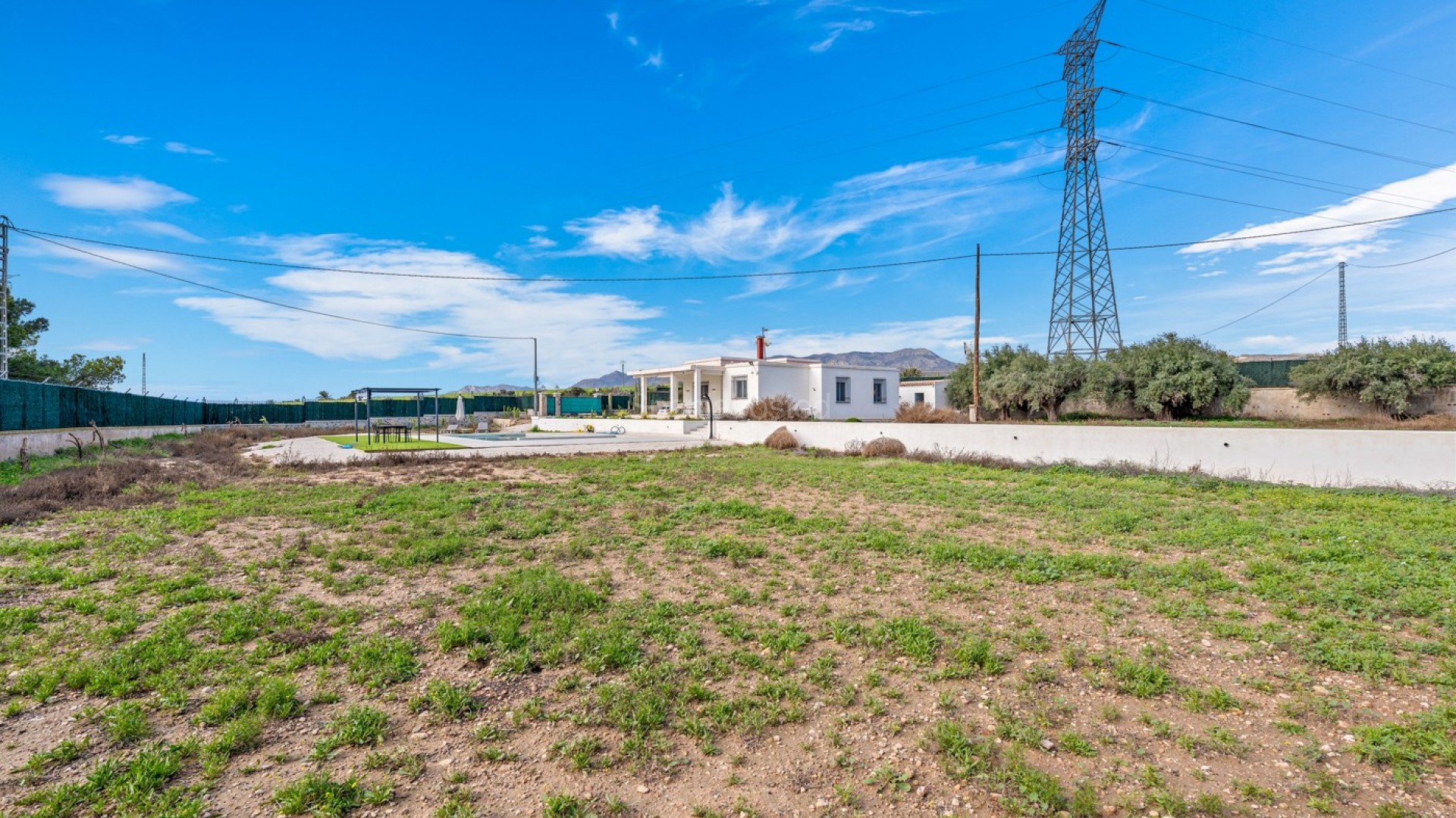 Bruktbolig - Villa -
Elche/Elx